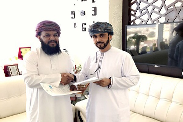 Grand Financial Consultancy has signed an agreement with Al-Ghadarah Logistics & Business Co. LLC, one of the Al Ghalbi International companies Group, to conduct consultations in human resources & management, finance & accounting, procurement & warehousing and operations. The agreement was signed by the CEO of Grand and the vice president of Al Ghadarah Company Sheikh Salem Al Junibi was on 10 April 2017.